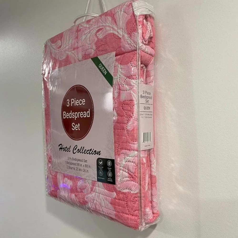 Hotel Collection Queen Quilt Set 88 x 88‎ Inches, 3 Piece Lightweight Pink NWT